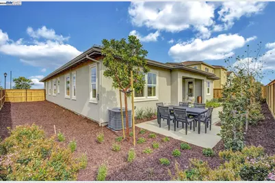 367 Calabria Drive, Mountain House, CA 95391 - Photo 30