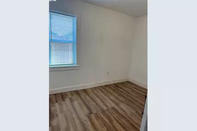 1130 11th St, Oakland, CA 94606 - Photo 10