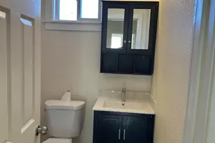 1130 11th St, Oakland, CA 94606 - Photo 14