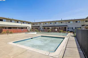 700 Fargo Ave, San Leandro, CA 94579 - Photo 34
