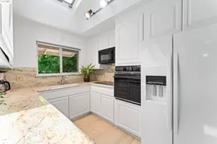 2305 Marlin Ct, Pinole, CA 94564 - Photo 8