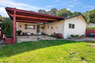 2305 Marlin Court, Pinole, CA 94564 - Photo 28