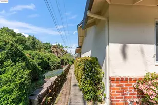 2305 Marlin Ct, Pinole, CA 94564 - Photo 26