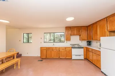 121 Mountain Aire Ln, Trinity Center, CA 96091 - Photo 18