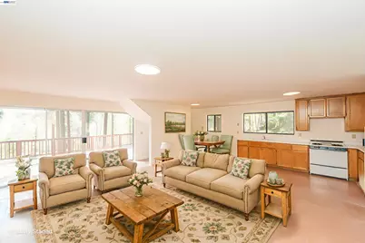 121 Mountain Aire Ln, Trinity Center, CA 96091 - Photo 4