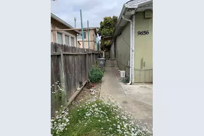 9656 D St, Oakland, CA 94603 - Photo 12