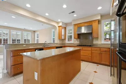2004 Lagoon Rd, Pleasanton, CA 94566 - Photo 12