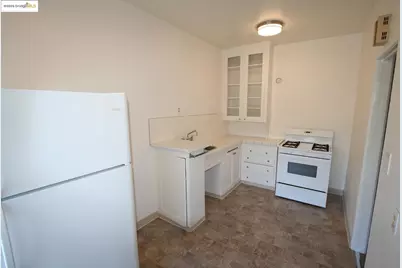 1458 33rd Street, Oakland, CA 94602 - Photo 8