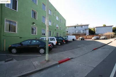 1458 33rd Street, Oakland, CA 94602 - Photo 2