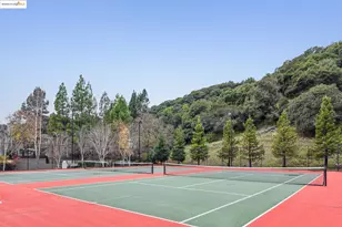 635 Canyon Oaks Dr, Oakland, CA 94605 - Photo 34