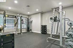 635 Canyon Oaks Dr, Oakland, CA 94605 - Photo 38