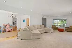 11 Oak Tree Ct, San Rafael, CA 94903 - Photo 12