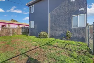 7448 Lockwood St, Oakland, CA 94621 - Photo 34