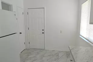 7448 Lockwood St, Oakland, CA 94621 - Photo 6