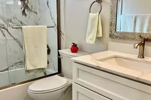 124 Fuschia Ct, Martinez, CA 94553 - Photo 10