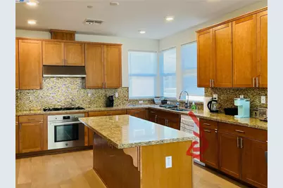 542 Santa Maria Ter #5, Sunnyvale, CA 94085 - Photo 6