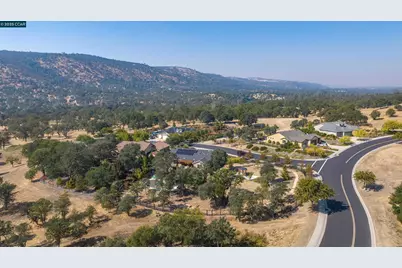 200 Quail Creek Terrace, Copperopolis, CA 95228 - Photo 24