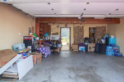 33010 Lake Mead Dr, Fremont, CA 94555 - Photo 16