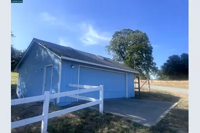 16 Paul Place, Bangor, CA 95914 - Photo 2