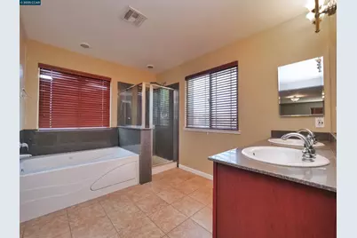 2035 Pasado Avenue, Manteca, CA 95336 - Photo 34