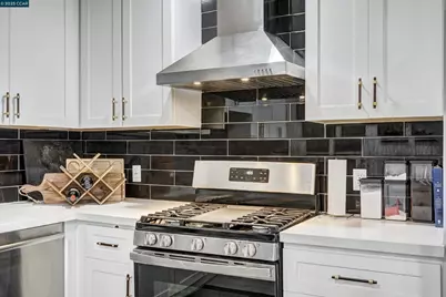 1324 104th Ave, Oakland, CA 94603 - Photo 12