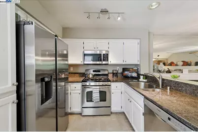 4682 Central Pkwy, Dublin, CA 94568 - Photo 12