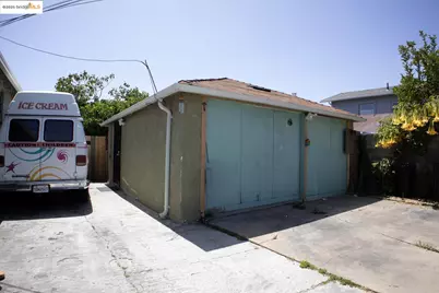 6921 Flora St, Oakland, CA 94621 - Photo 6