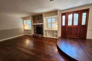 312 Wildcroft Dr, Martinez, CA 94553 - Photo 2
