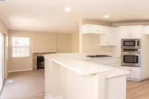 3270 Formby Ln, Fairfield, CA 94534 - Photo 8