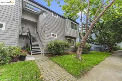 50 Emery Bay Drive, Emeryville, CA 94608 - Photo 26