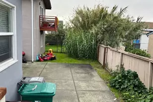 1317 83rd Ave, Oakland, CA 94621 - Photo 6