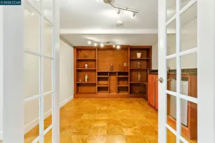 7968 Michigan Ave, Oakland, CA 94605 - Photo 30