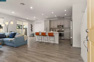 28 Springbrook Ln, Pittsburg, CA 94565 - Photo 6