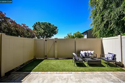 761 Pine St, Livermore, CA 94551 - Photo 18