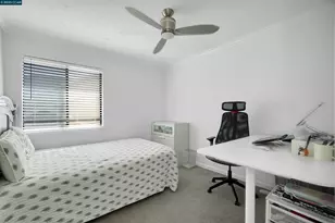 941 Bluerock Dr, Antioch, CA 94509 - Photo 32