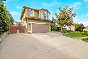 941 Bluerock Dr, Antioch, CA 94509 - Photo 2