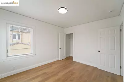 8117 Ney Ave, Oakland, CA 94605 - Photo 40