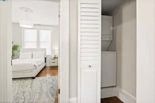 2207 21st St, Oakland, CA 94606 - Photo 18