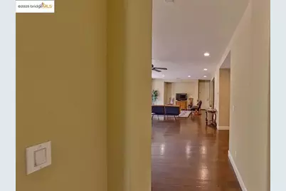 9670 Canopy Tree St, Roseville, CA 95747 - Photo 12