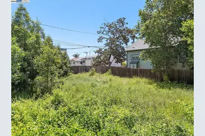 310 Spruce St, Alameda, CA 94501 - Photo 12