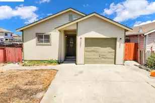 10500 Creekside Cir, Oakland, CA 94603 - Photo 30