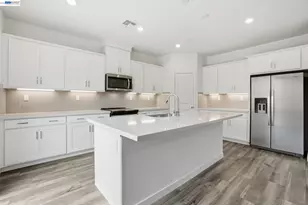 339 Astilbe St, Discovery Bay, CA 94505 - Photo 2