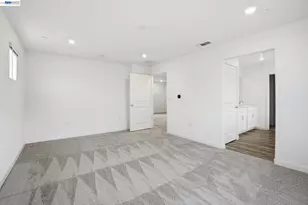 339 Astilbe St, Discovery Bay, CA 94505 - Photo 6