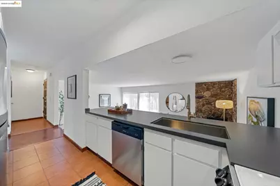 3501 35th Ave #2, Oakland, CA 94619 - Photo 6