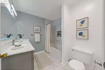 3501 35th Ave #2, Oakland, CA 94619 - Photo 8