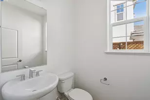 349 Gobind Blvd, Mountain House, CA 95391 - Photo 18
