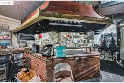 15028 Hesperian Blvd, San Leandro, CA 94578 - Photo 30