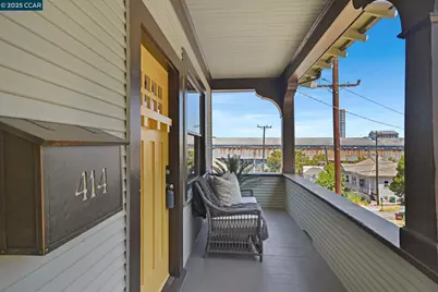 414 Bay St, Crockett, CA 94525 - Photo 4