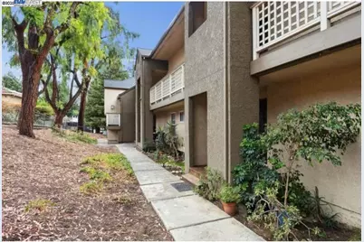 680 Dartmore Lane #260, Hayward, CA 94544 - Photo 32