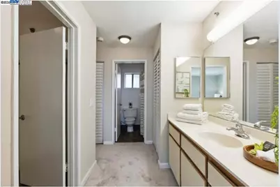 680 Dartmore Lane #260, Hayward, CA 94544 - Photo 22